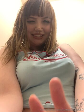 Full leaked Egirljewels page private onlyfans photo
