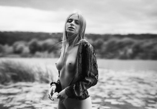 Full leaked Eillissee private onlyfans photo