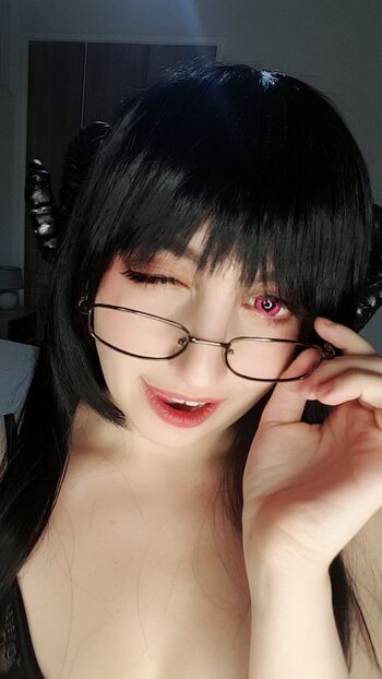 Full leaked Eirone siderious page private onlyfans photo