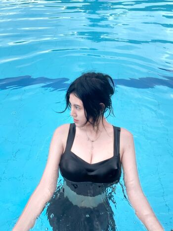 Full leaked Ejahazel page private onlyfans photo