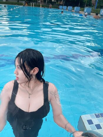 Full leaked Ejahazel page private onlyfans photo