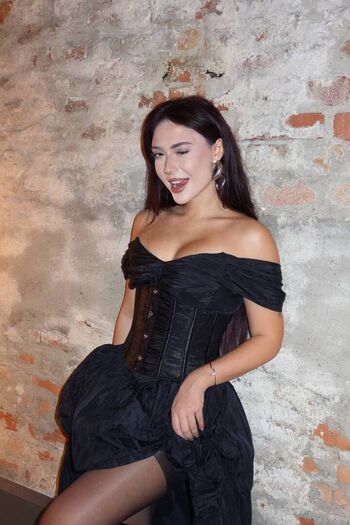 Full leaked Ekatze private onlyfans photo