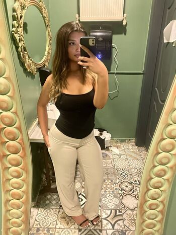 Full leaked Ela kavak page private photo