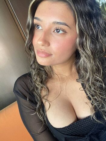 Full leaked Ela kavak page private photo