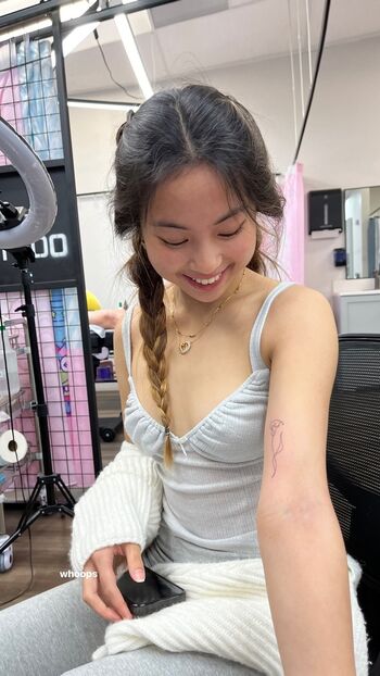 Full leaked Elaine gu private onlyfans photo