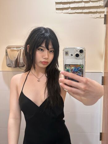 Full leaked Elainedmin private onlyfans photo