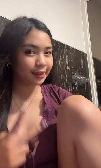 Full leaked Elara lyyy private photo