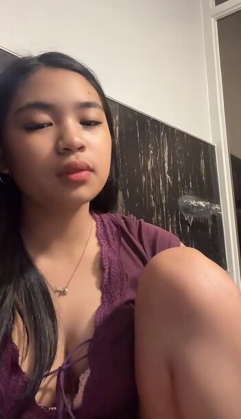 Full leaked Elara lyyy private photo