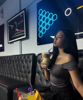 Full leaked Elara lyyy page private photo