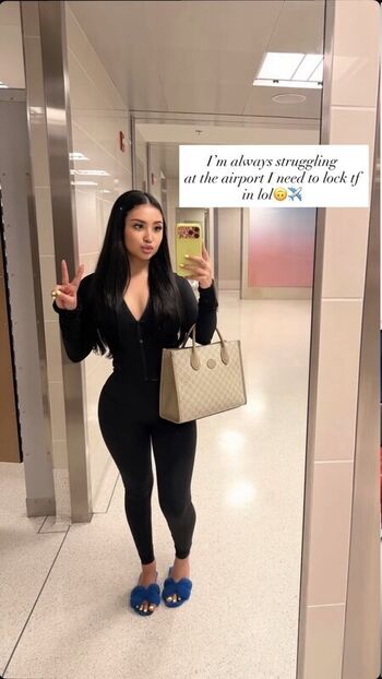 Full leaked Elara private photo