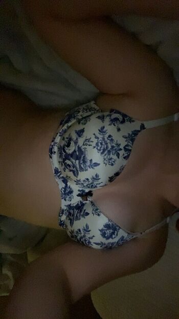 Full leaked Elarrrrra private photo
