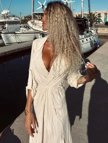 Full leaked Elena arreghini private photo