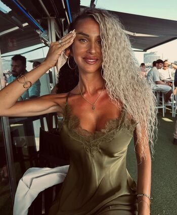 Full leaked Elena arreghini private photo