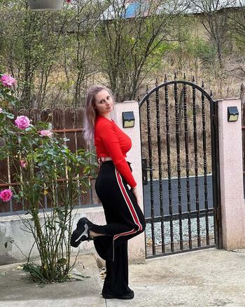 Full leaked Elena ilie private onlyfans photo