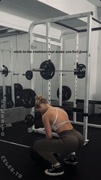 Full leaked Elena stxx private onlyfans photo