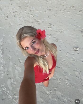 Full leaked Elena zoe private onlyfans photo