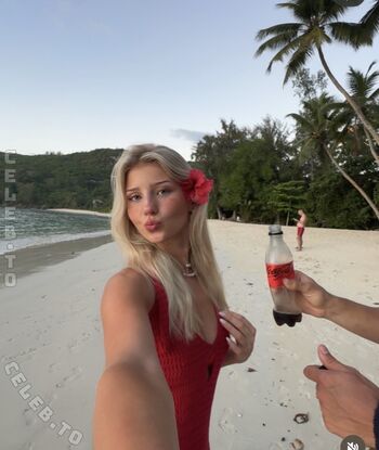 Full leaked Elena zoe private onlyfans photo