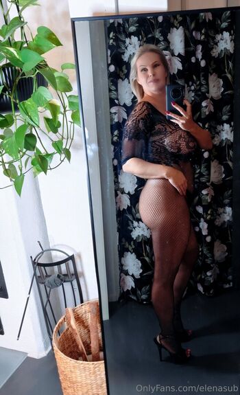 Full leaked Elenasub private photo