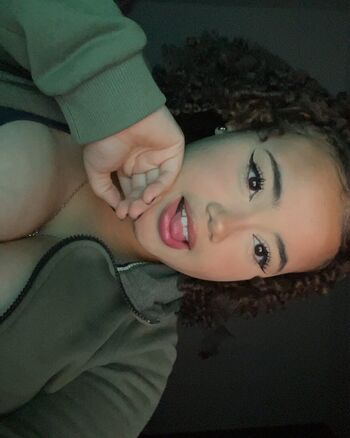 Full leaked Eleonor private onlyfans photo