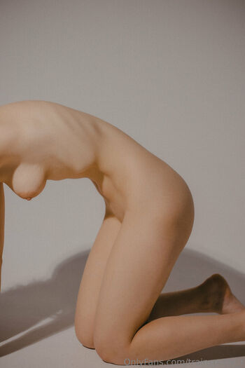 Full leaked Elfa floria page private onlyfans photo