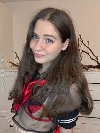 Full leaked Elfie cutie  page private photo