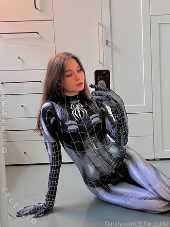 Full leaked Elfie cutie private photo