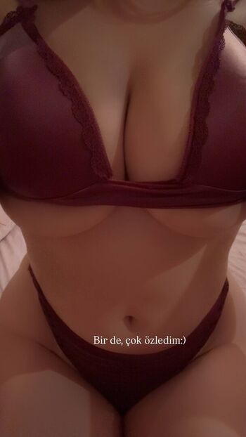 Full leaked Elif karaarslan page private onlyfans photo