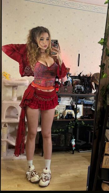 Full leaked Elina page private onlyfans photo