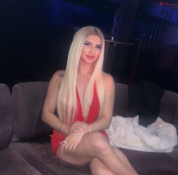 Full leaked Elis sakall private onlyfans photo