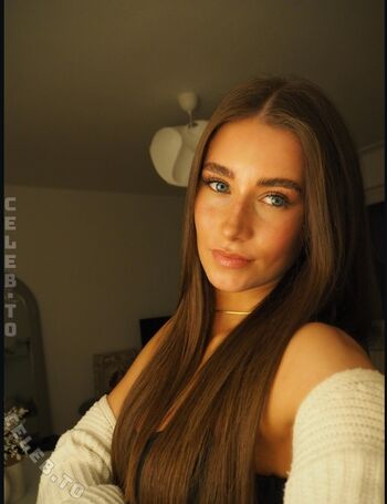 Full leaked Elisa vhs private onlyfans photo