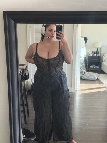 Full leaked Elisabeth marchini private photo