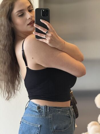 Full leaked Elisabeth marchini private photo