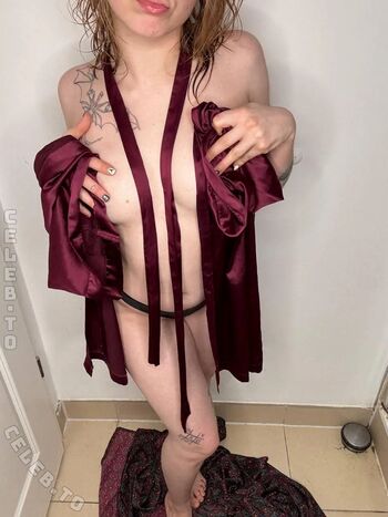 Full leaked Elisabeth schneider private onlyfans photo