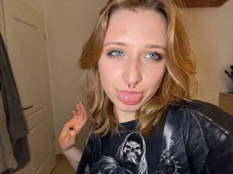 Full leaked Elisabeth schneider private onlyfans photo