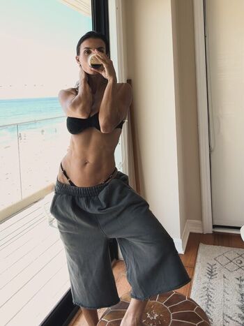 Full leaked Elisabetta canalis private photo