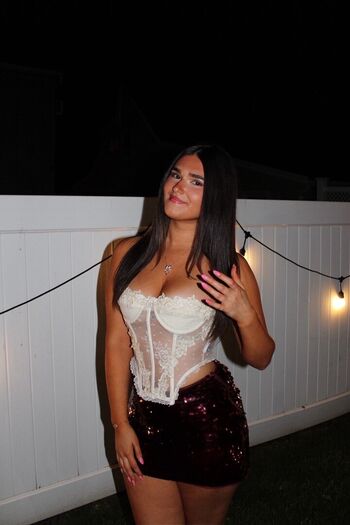 Full leaked Elise biggin private photo