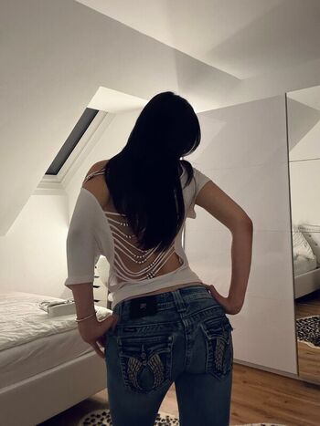 Full leaked Elise denisee private photo
