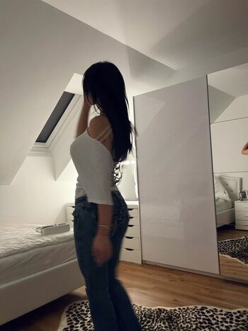 Full leaked Elise denisee private photo