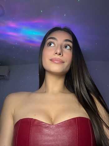 Full leaked Elise vex private onlyfans photo