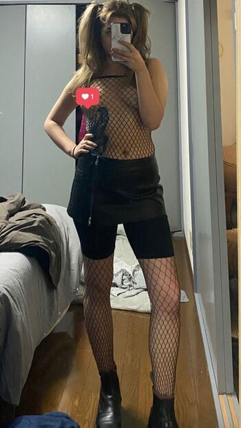Full leaked Elisetran private photo