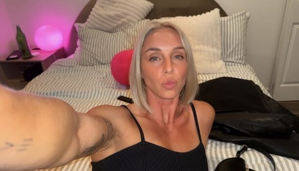 Full leaked Elizabeth clay private onlyfans photo