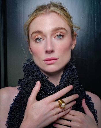 Full leaked Elizabeth debicki private onlyfans photo