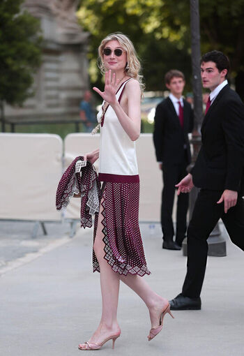 Full leaked Elizabeth debicki page private photo