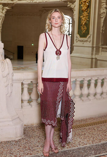 Full leaked Elizabeth debicki page private photo