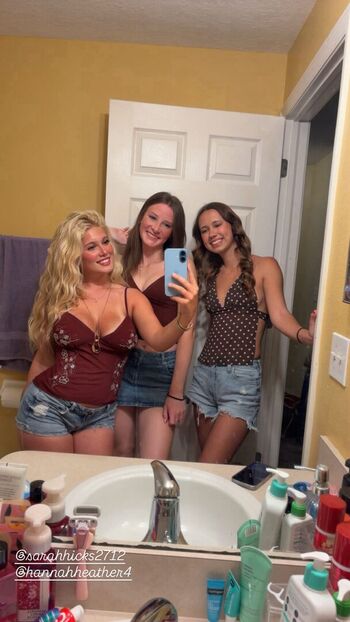 Full leaked Elizabeth graham private onlyfans photo