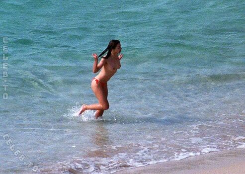 Full leaked Elizabeth jane hurley private photo