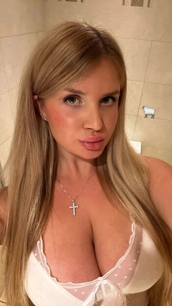 Full leaked Elizabeth m page private onlyfans photo