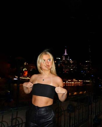Full leaked Elizabeth nichols private photo