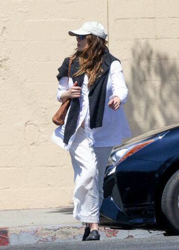 Full leaked Elizabeth olsen private photo
