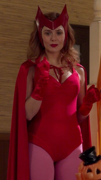 Full leaked Elizabeth olsen private photo